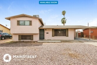 Building Photo - 2629 N 49th Dr