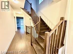 Photo du bâtiment - 69 Moss Dr