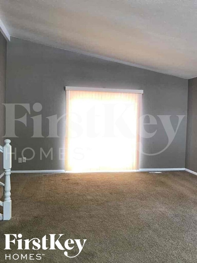 Foto del edificio - 6321 W Ray St