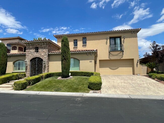 Building Photo - Queensridge Villa: 6BD Custom Estate w/ Pool, 2-Story Casita & Golf Course Views