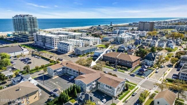 Foto del edificio - 305 4th Ave