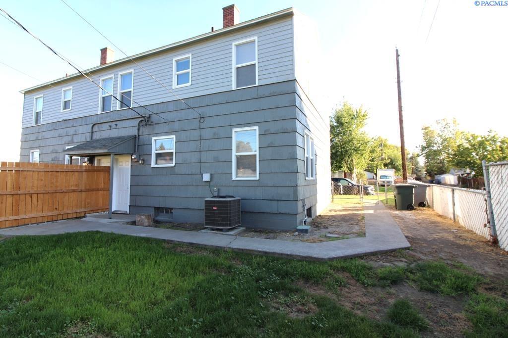 Building Photo - 3 Bed/1 Bath Duplex in Central Richland