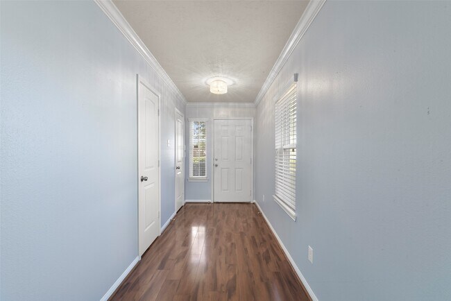 Building Photo - 11711 Red Hummingbird Dr