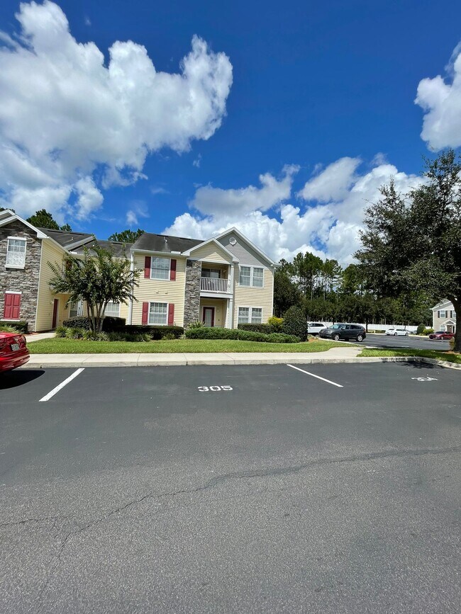 Building Photo - 575 Oakleaf Plantation Pky