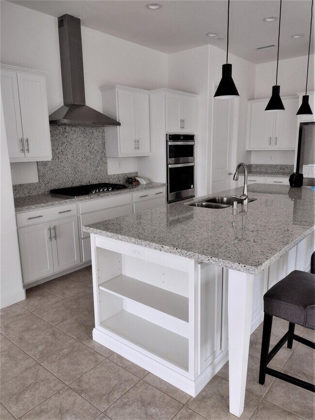 Building Photo - 87 Zinfandel