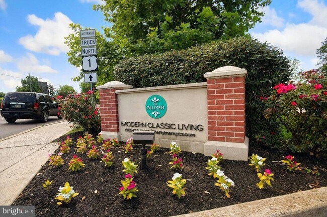 Building Photo - 18 E Lancaster Avenue Unit 2B-GL-09
