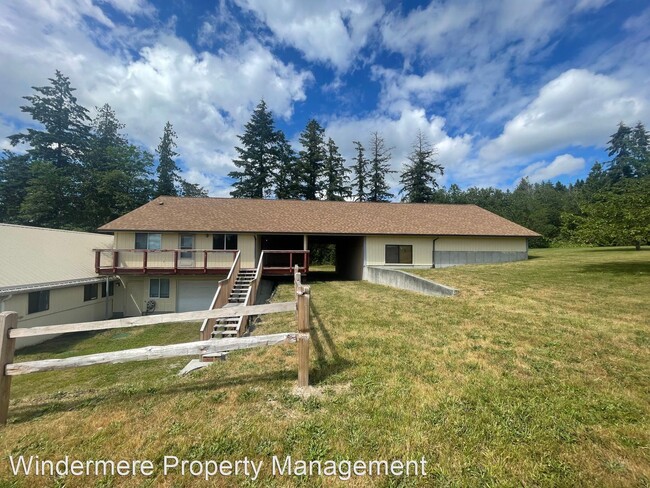 Building Photo - 2 br, 1 bath House - 12271 Schold Road NW