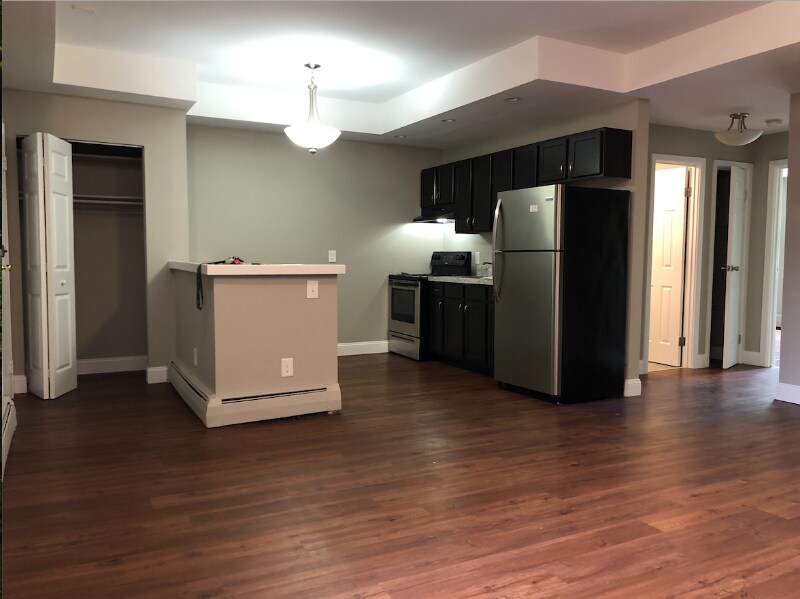 Foto principal - 1323 Pendleton St