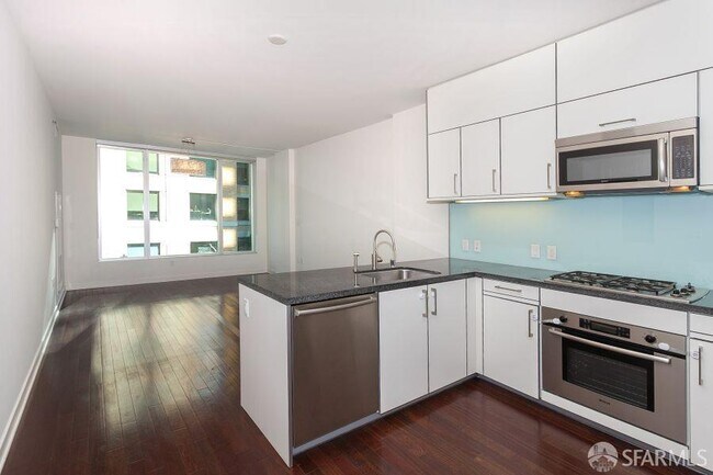 Foto del edificio - 318 Spear St