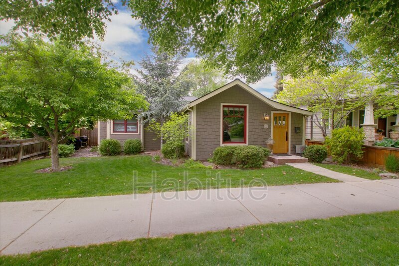 Foto principal - 1417 E Franklin St