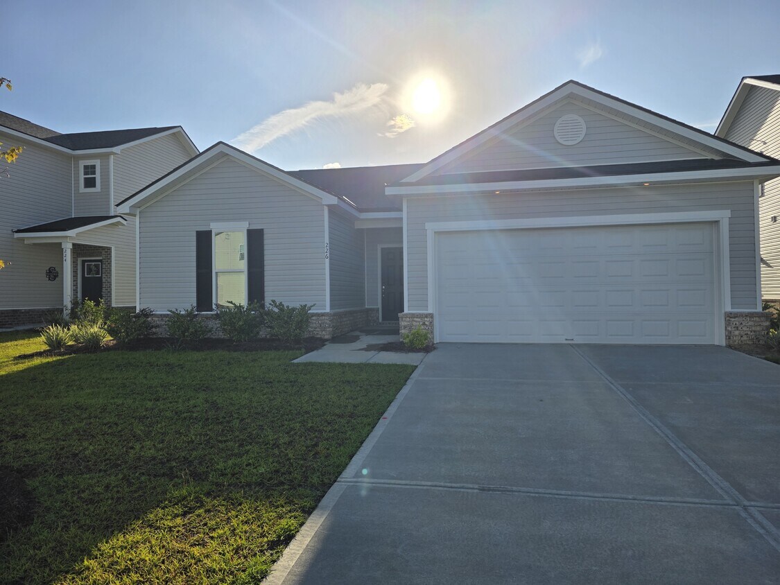 Foto principal - 226 Justify Ave