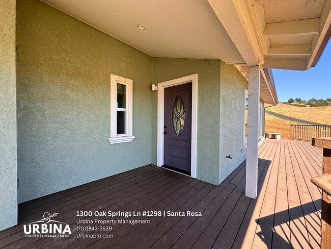 Building Photo - 1300 Oak Springs Ln