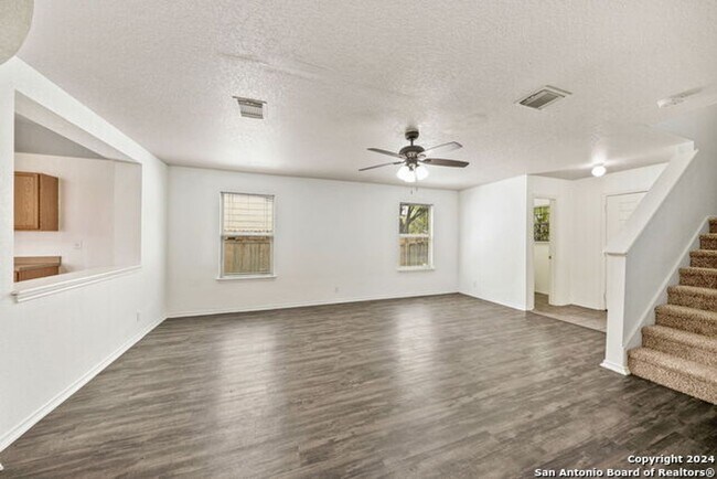 Foto del edificio - 3 Bedrooms 2.5 Bathroom located in Sagewoo...