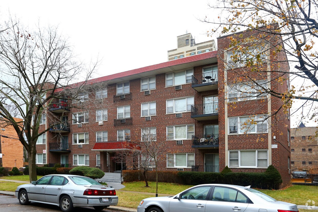 Building Photo - 1240 W Jarvis Ave