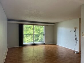 Building Photo - 15238-15100 100 Ave