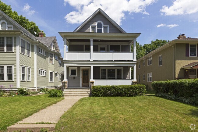 Building Photo - 3829 Pillsbury Ave S