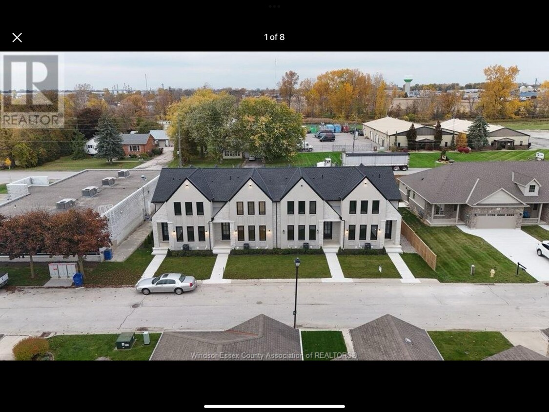 866 Park Av W, Chatham, ON N7M 6M1 Townhouse for Rent in Chatham, ON