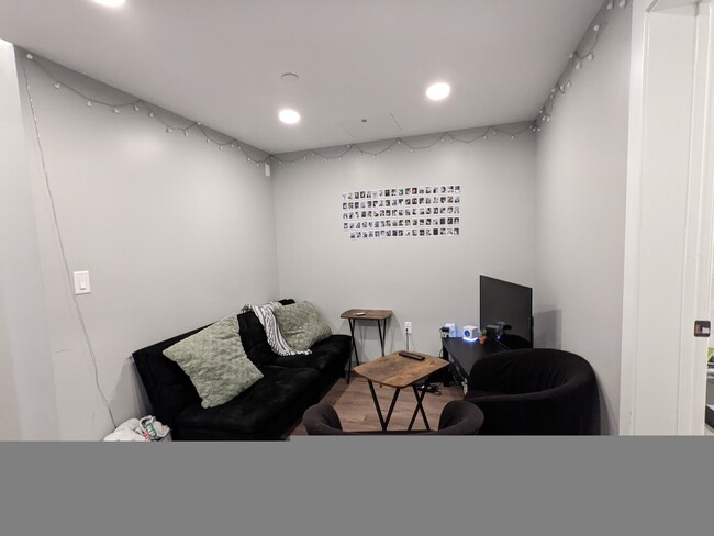 Foto del edificio - 115 Hemenway St