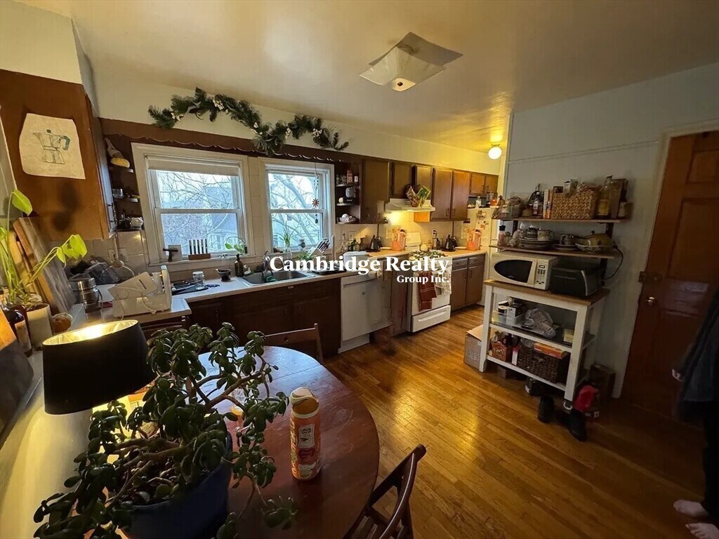 Foto principal - 21 Sartwell Ave