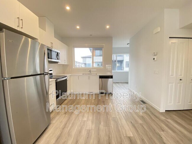 Photo du bâtiment - 870 Cornerstone Blvd NE
