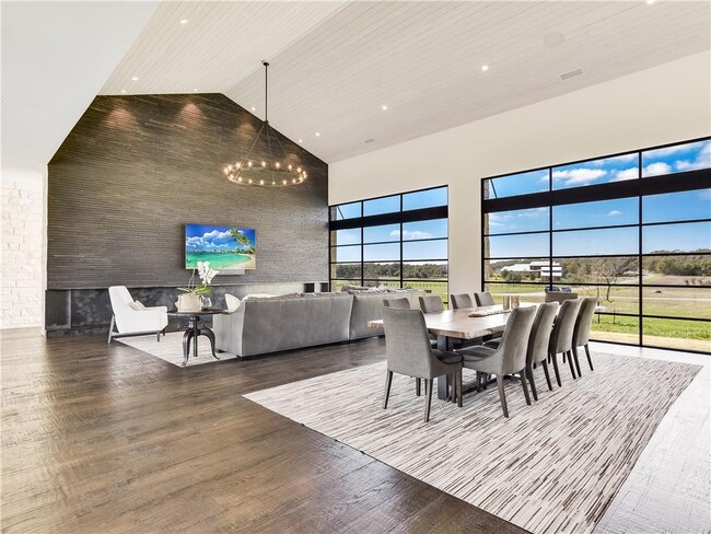 Building Photo - 8815 Madrone Ranch Trail