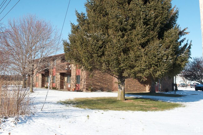 Foto del edificio - Country Village Apartments