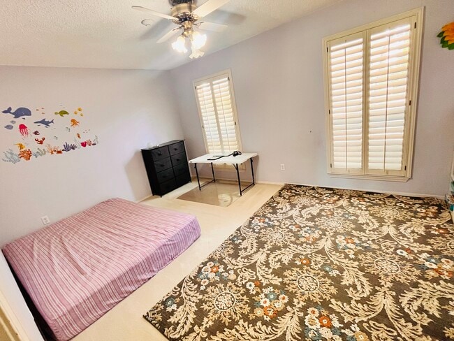 Building Photo - 659 Cimarron Trl