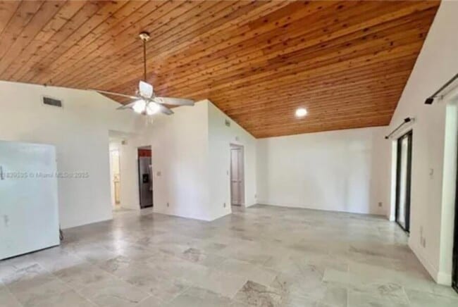 Building Photo - 11615 NW 23rd Ct