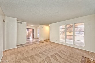 Building Photo - 781 Palo Verde Cir