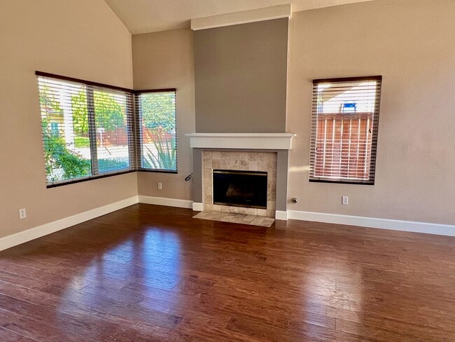 Foto del edificio - 28556 Rancho-Laguna