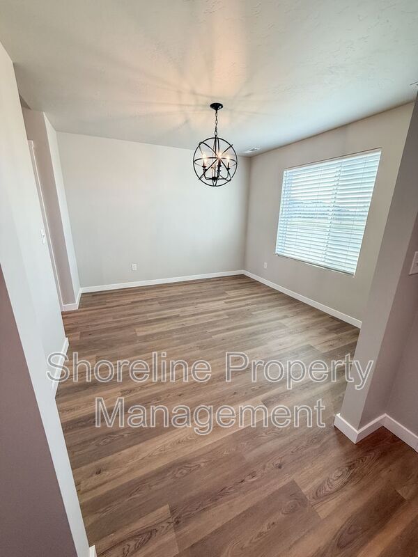 Foto del edificio - 1870 W Unforgettable St