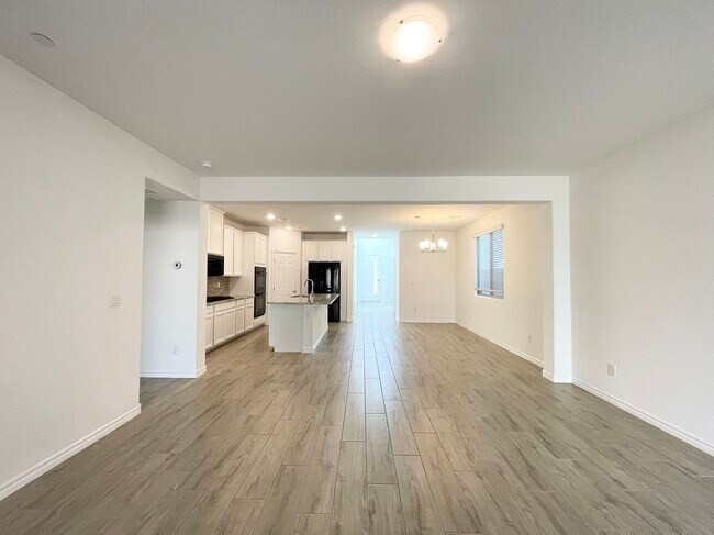 Foto del edificio - 917 Bayberry Ridge St