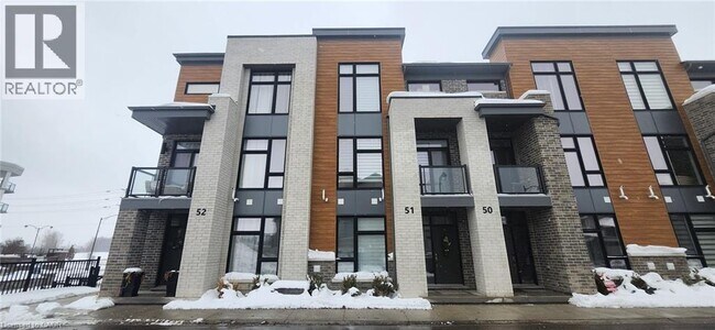 Building Photo - 271 Grey Silo Rd