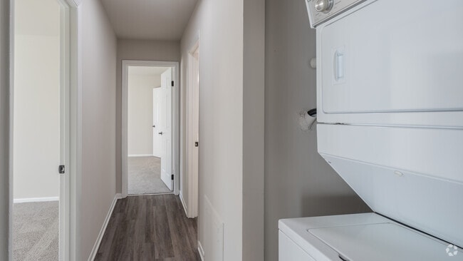 2BR,1.5BA,-1118SF - Pines of York