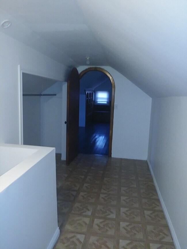 Building Photo - 2744 Burr Oak Ave