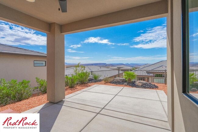Building Photo - Modern 3 Bedroom Single-Level Home in Vill...