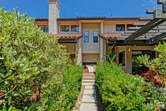 Building Photo - 23 Coronado Ct