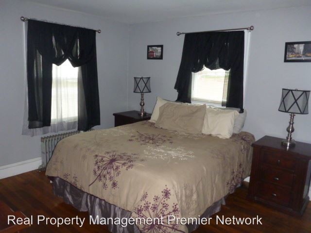 Building Photo - 2 br, 1 bath House - 365 Hall St