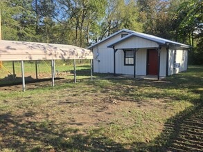 Building Photo - 9873 AR-352