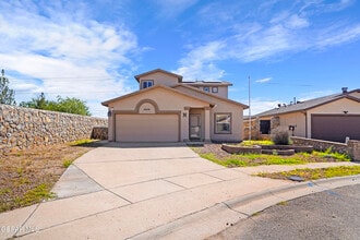 Building Photo - 10456 Silvercloud Dr