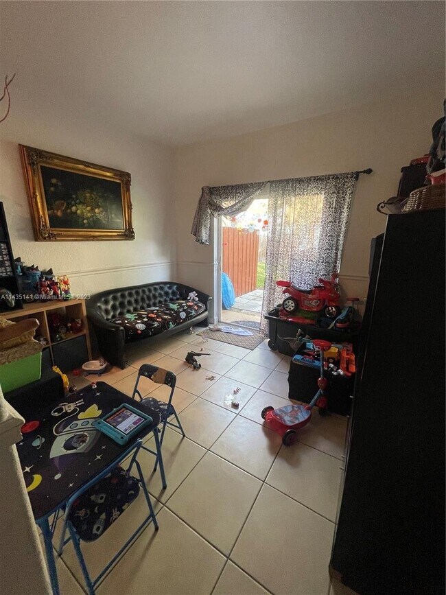 Foto del edificio - 1543 Southeast 25th Street Apt #109, Homes...