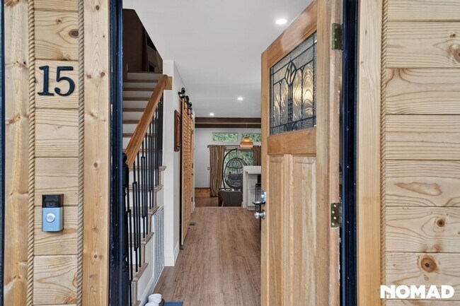 Foto del edificio - 978 Glenrock Ct