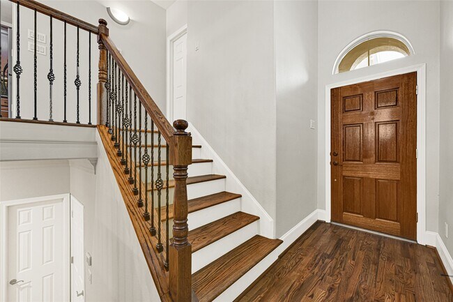 Foto del edificio - 5206 Washington Ave