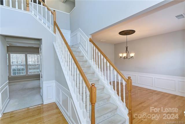 Foto del edificio - 7815 Noland Woods Dr
