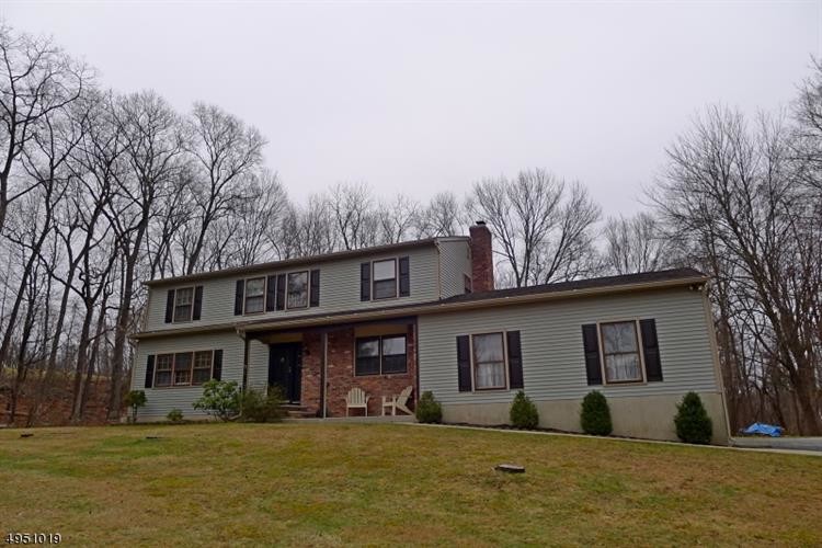 10 Lauren Ln, Sussex, NJ 07461 House for Rent in Sussex, NJ
