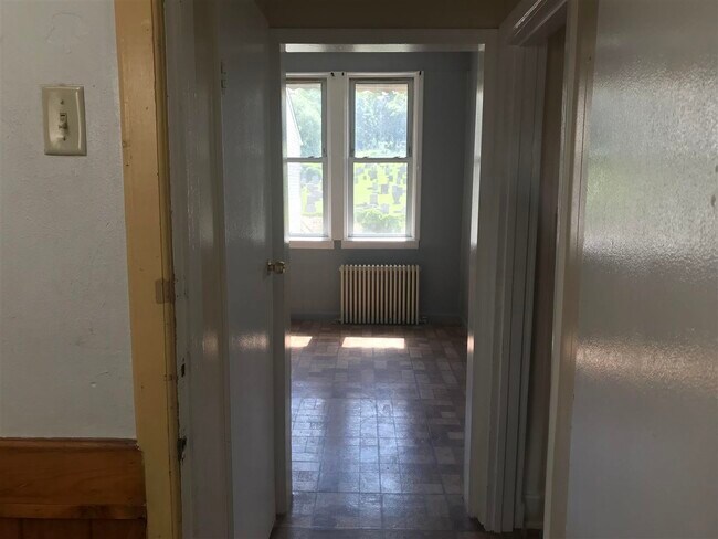 Foto del edificio - 4802 Meadowview Ave