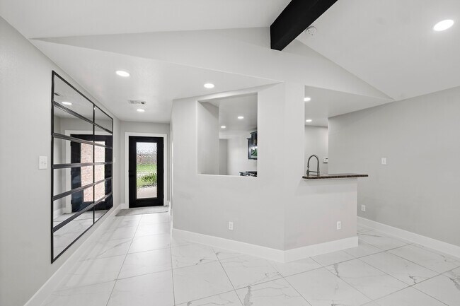 Foto del edificio - 9811 Texas Cut Ln