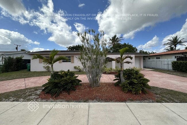 Building Photo - 18014 NW 78th Pl