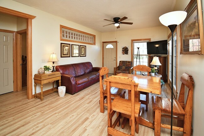 Building Photo - 2 Blocks from MERCY HOSPITAL!     FULLY FU...