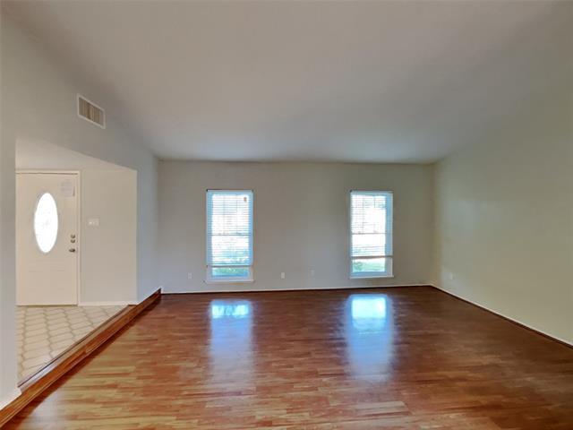 Building Photo - 3464 Livingston Ln